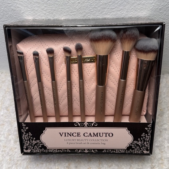 Vince Camuto Other - Vince Camuto Luxury Beauty Collection 9 pc, 8 Gold Brush Set & Quilted Pink Bag